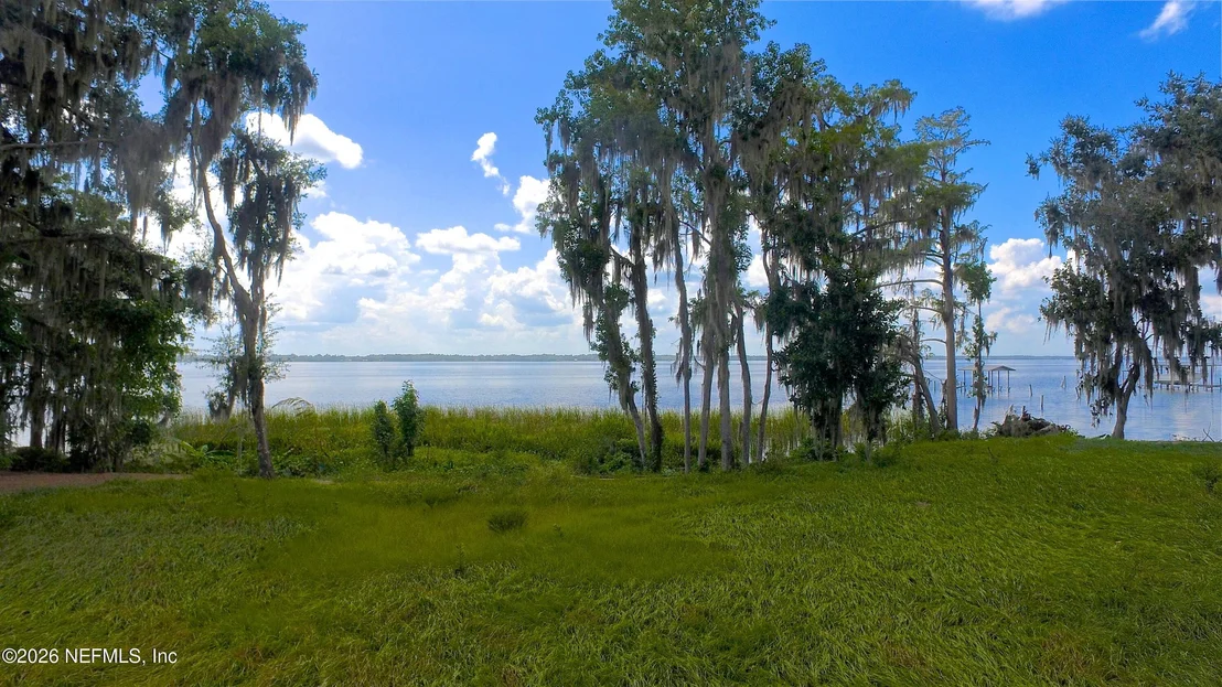 Photo of 1561 COUNTY ROAD 13 S