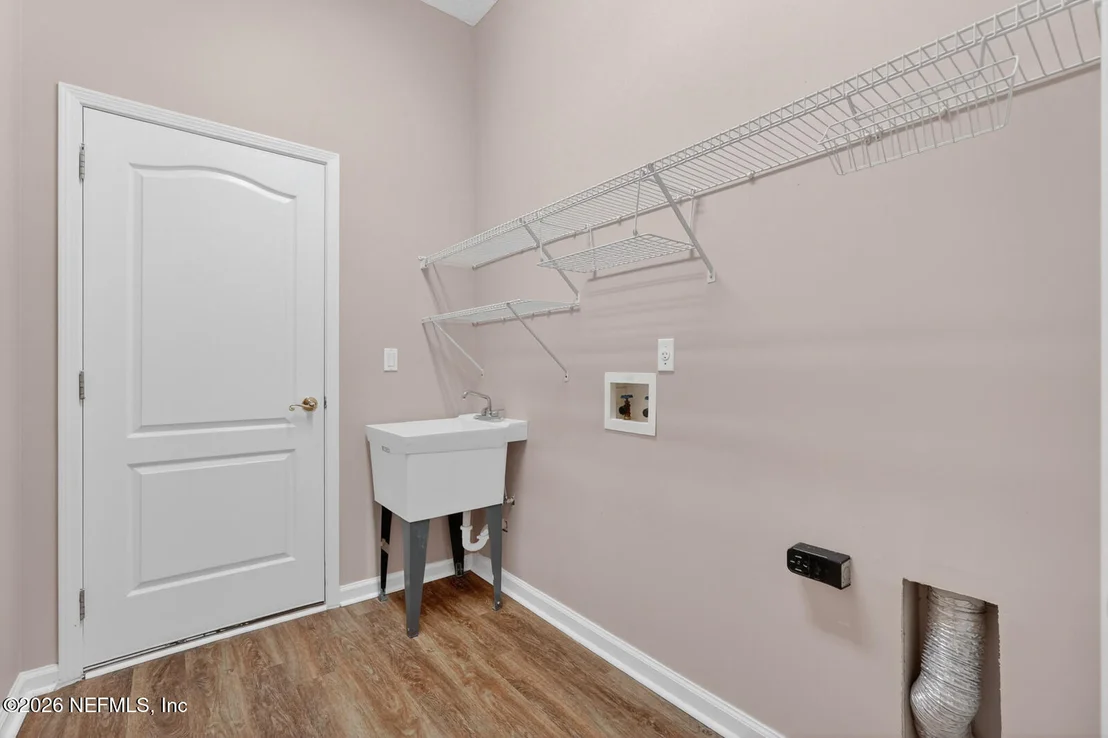 Photo of 1104 HIDEAWAY Drive N