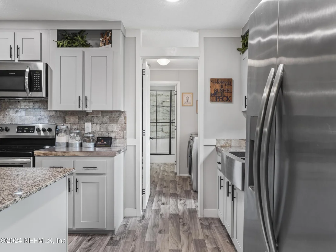Photo of 204 1ST Street