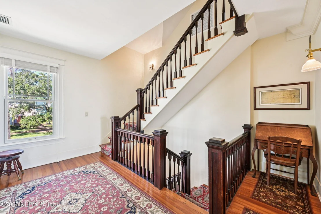 Photo of 178 AVENIDA MENENDEZ