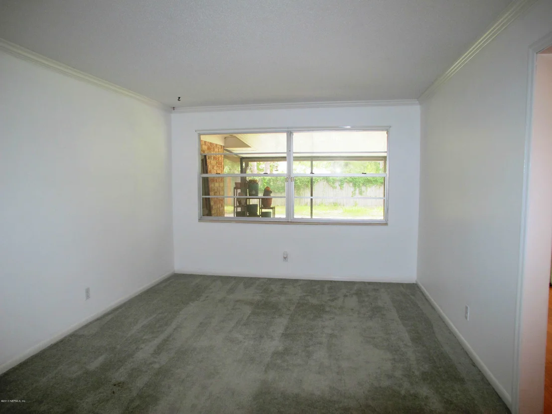 Photo of 367 Dillon Drive