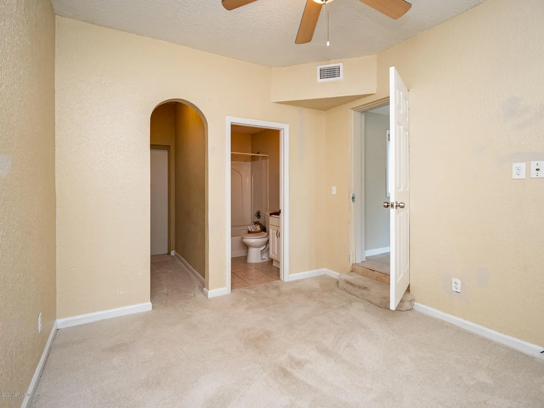Photo of 430 GLYNLEA Road