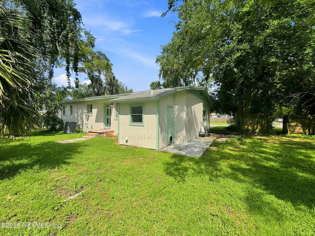 Photo of 2304 RANDY Road