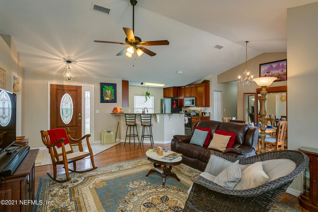Photo of 453 ISLAND VIEW Circle