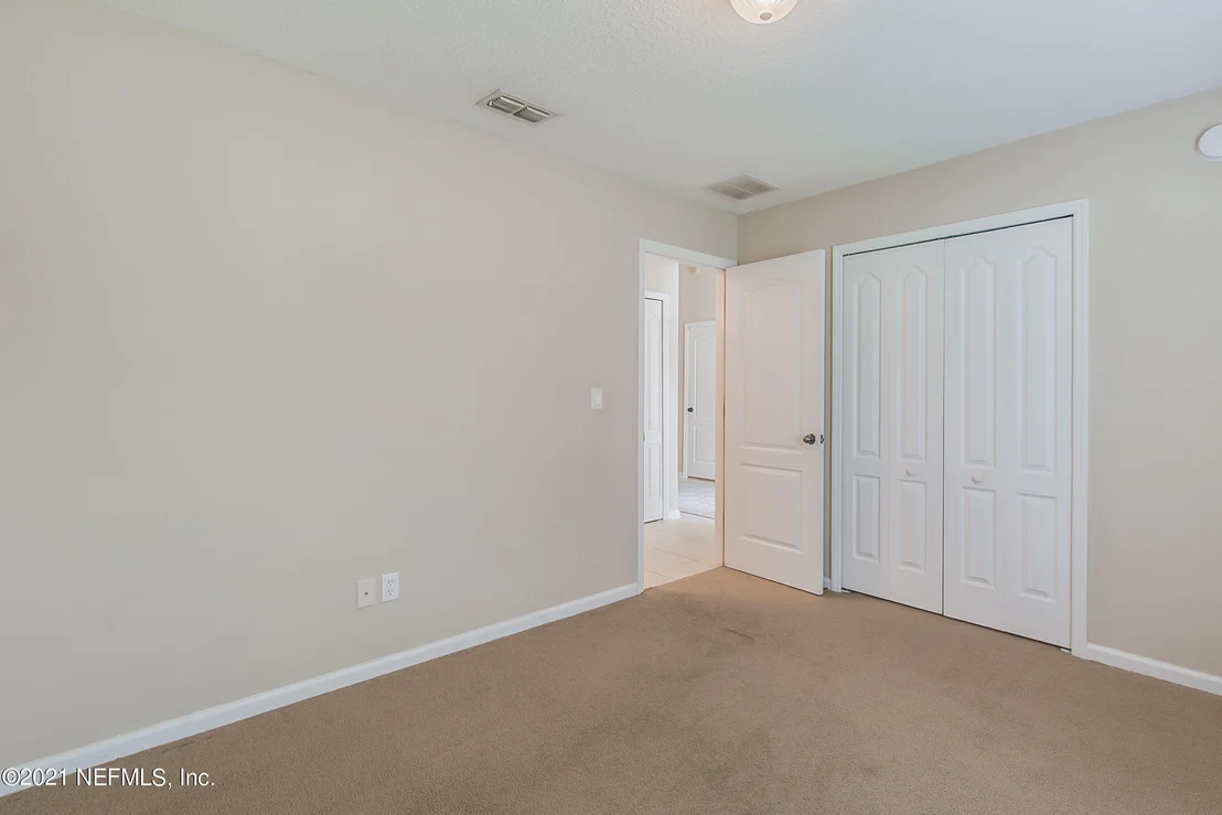 Photo of 10898 BIRCHARD Lane