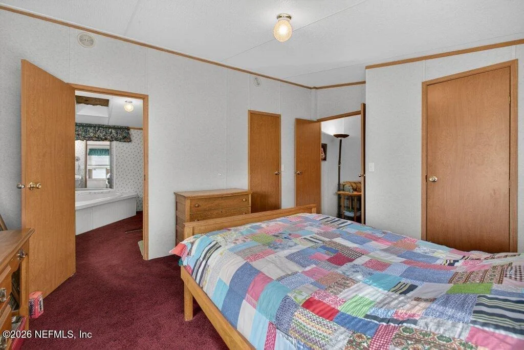 Photo of 207 CABOT Lane