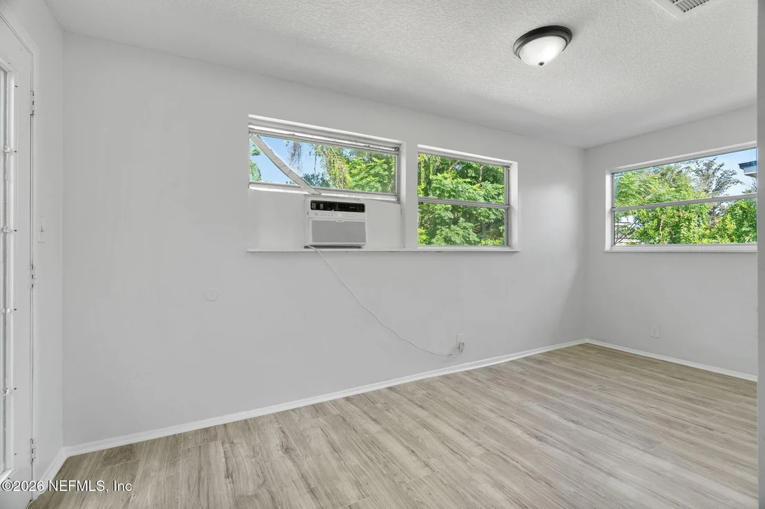Photo of 3728 ROGERO Road