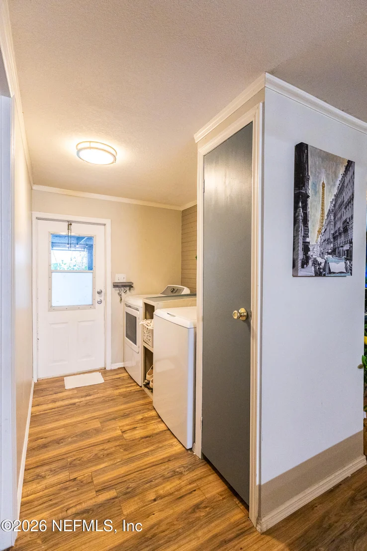 Photo of 239 LYNNE Drive