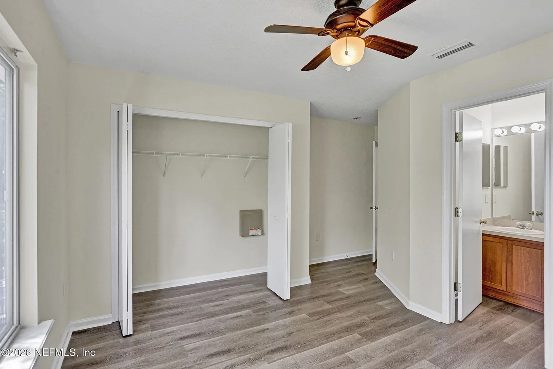 Photo of 120 BRAYS ISLAND Lane
