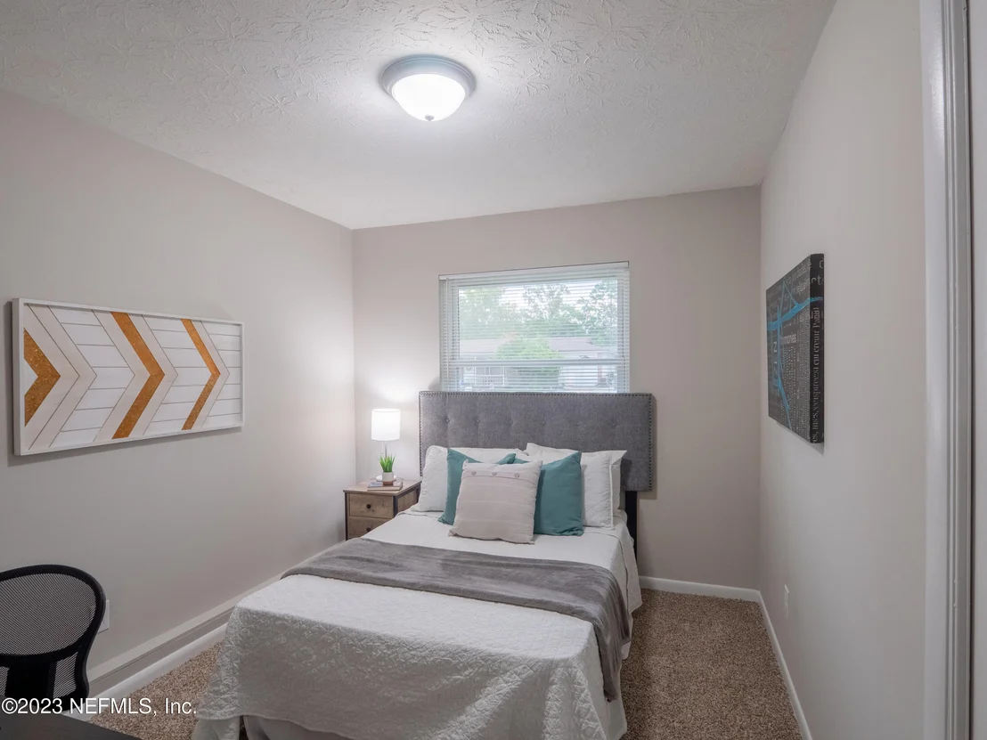 Photo of 4448 JADE Drive W