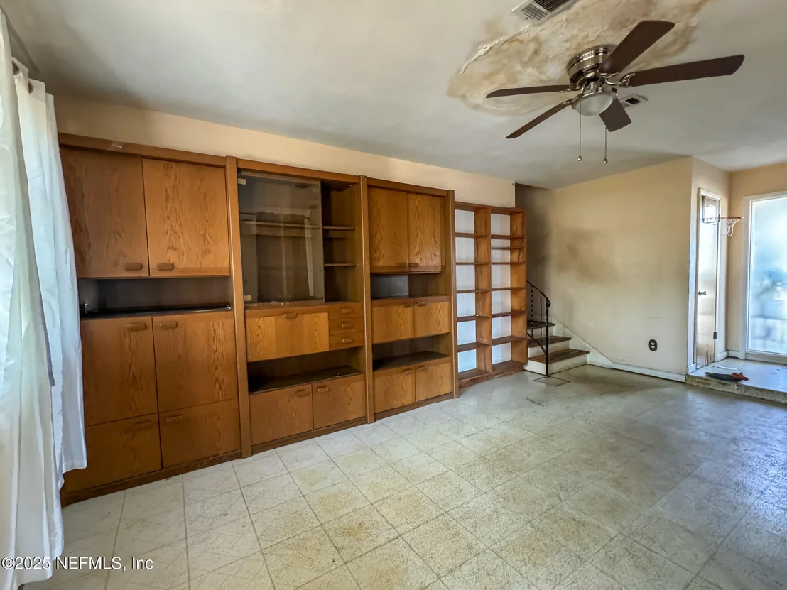 Photo of 6537 SIMCA Drive