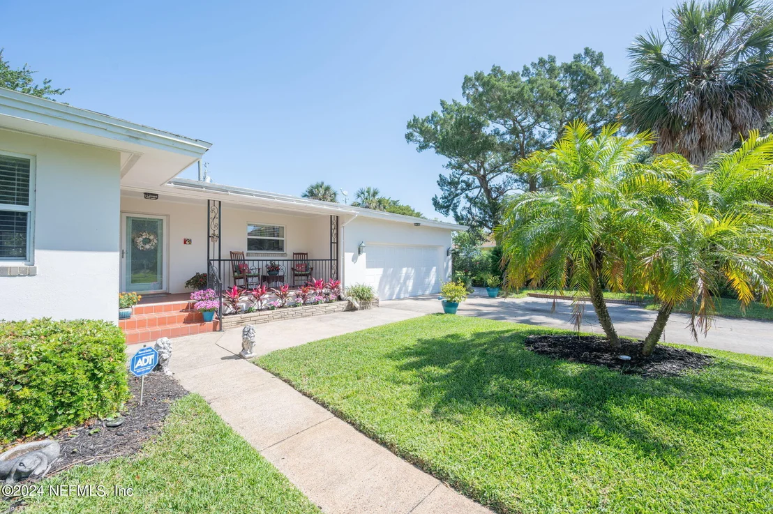 Photo of 6 OGLETHORPE Boulevard