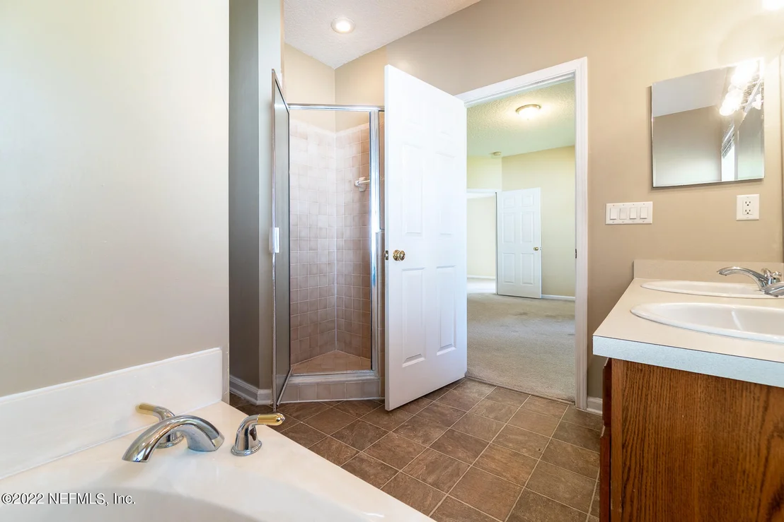 Photo of 1054 MOOSEHEAD Drive