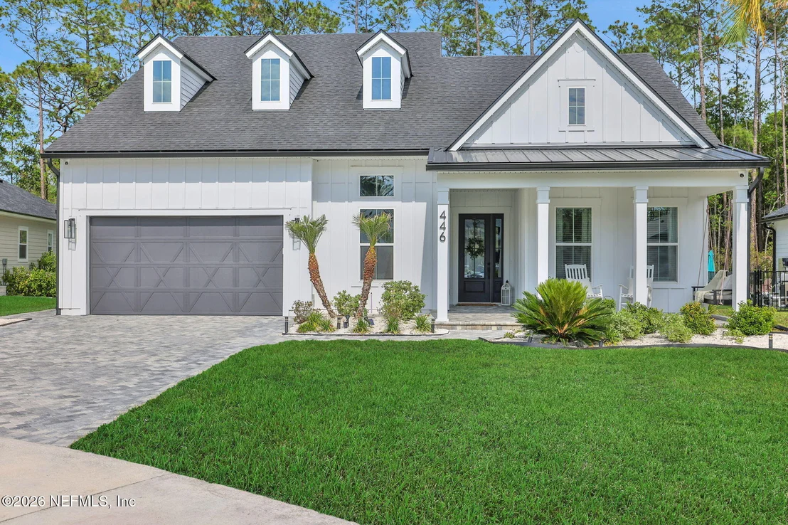 Photo of 446 PALM CREST Drive