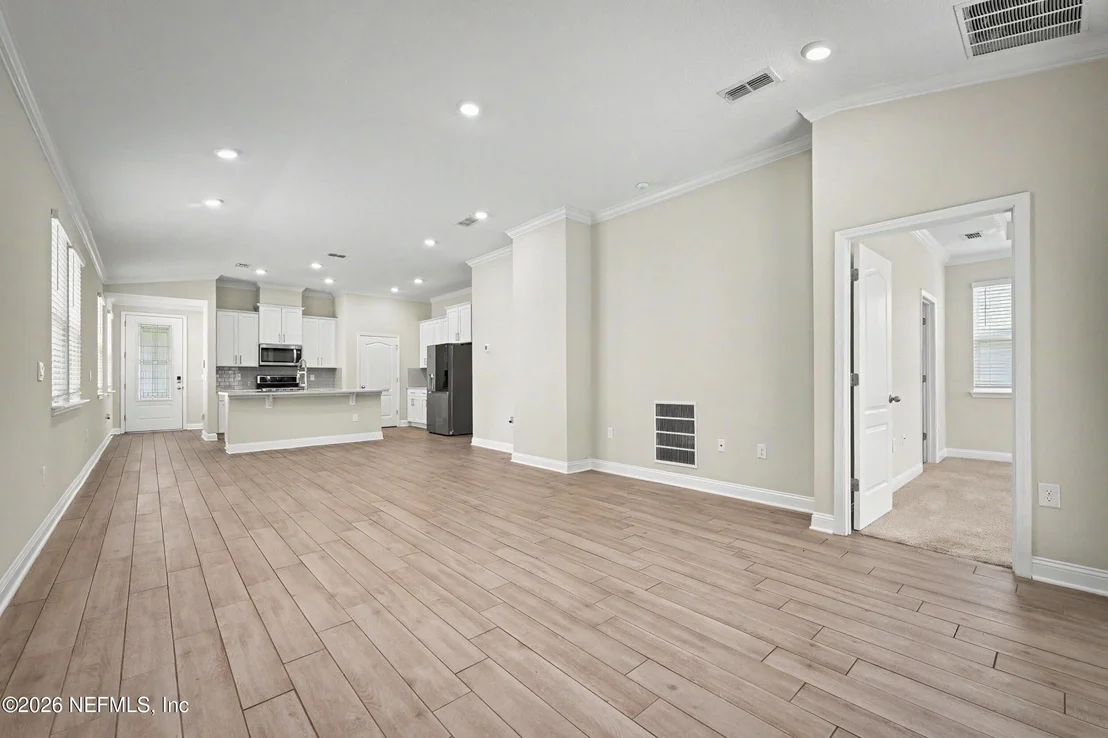 Photo of 452 THISTLETON Way