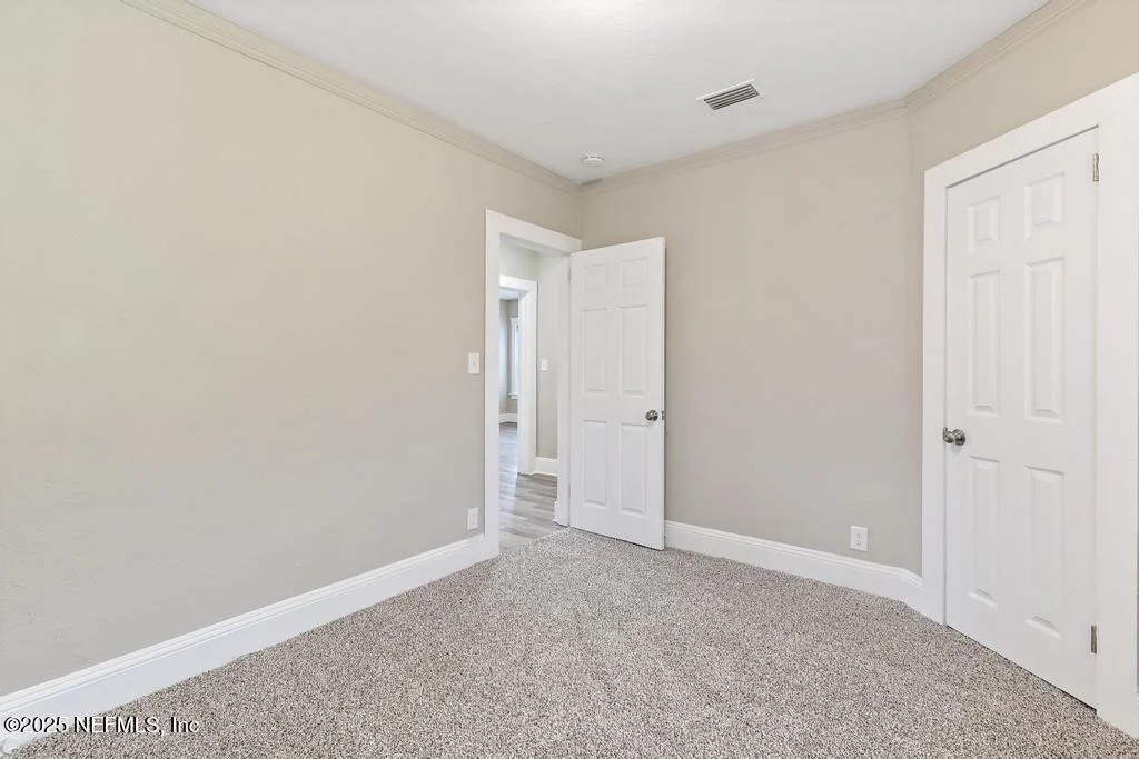 Photo of 410 DEMPER Drive