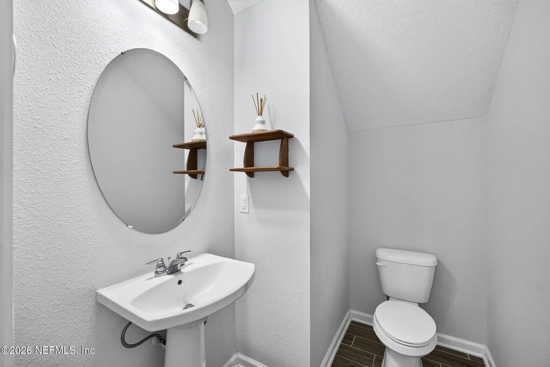 Photo of 210 WINEBERRY Lane