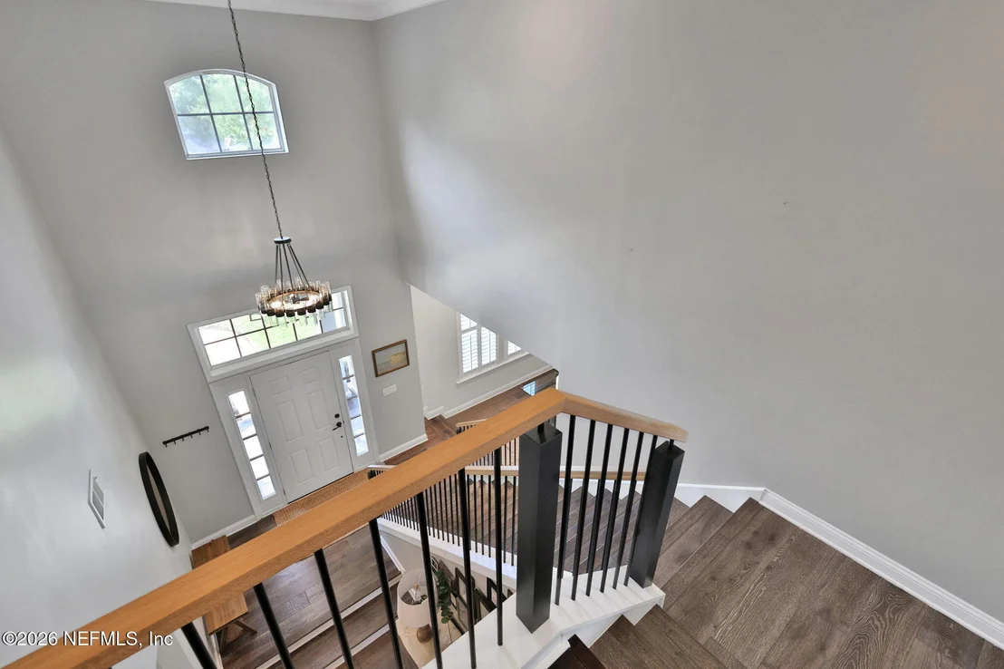 Photo of 1005 MEADOW VIEW Lane