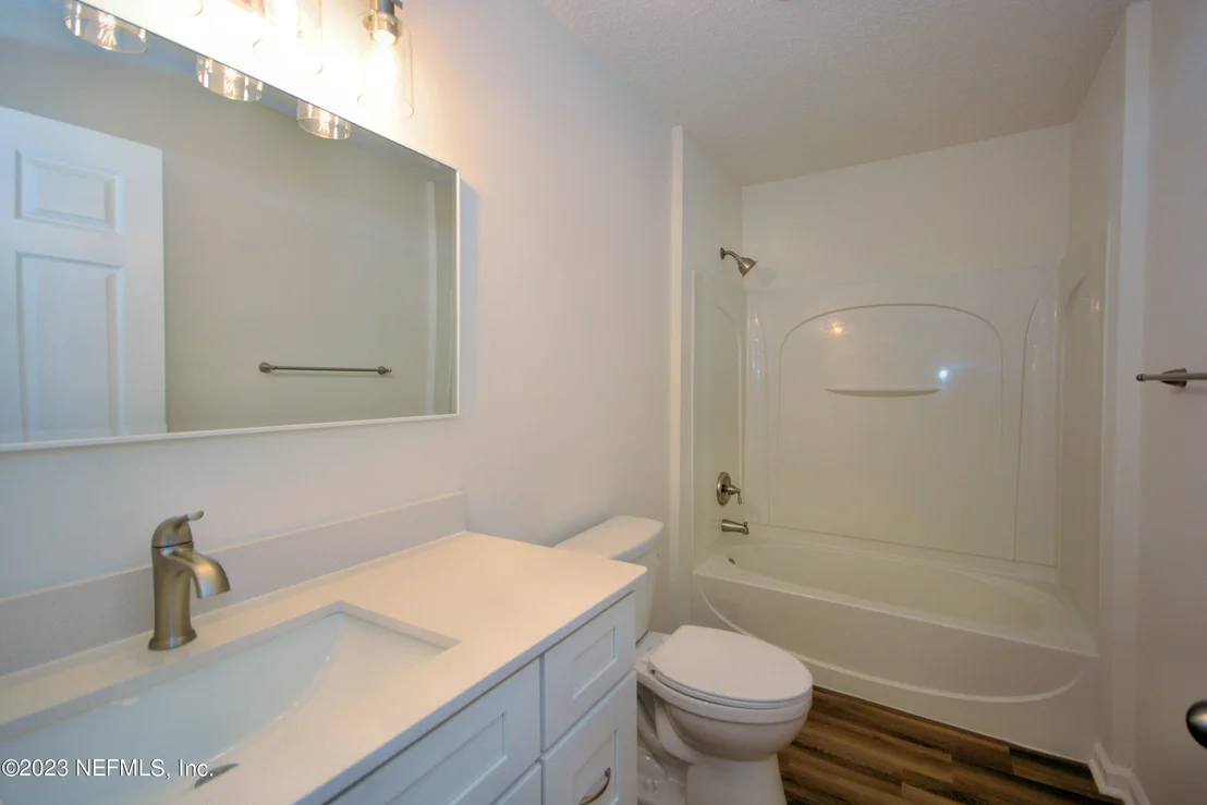 Photo of 8548 NEWTON Road