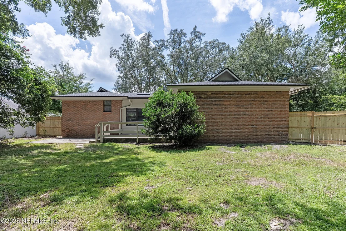 Photo of 2576 BOTTOMRIDGE Drive