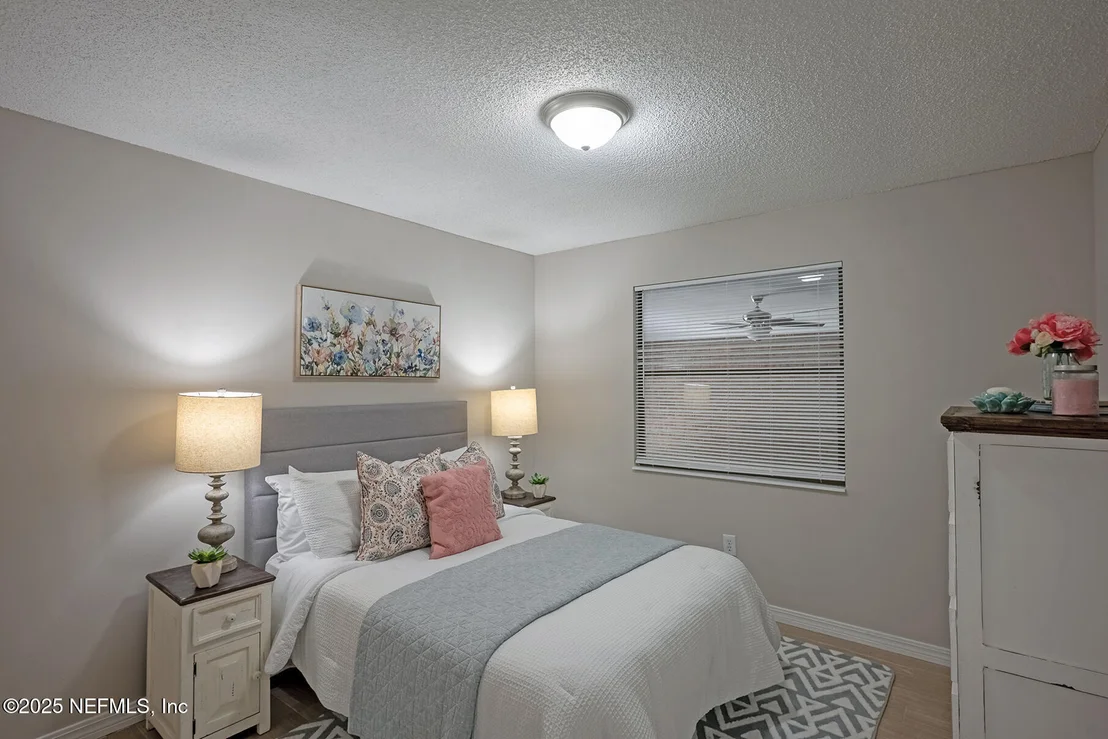 Photo of 2576 BOTTOMRIDGE Drive