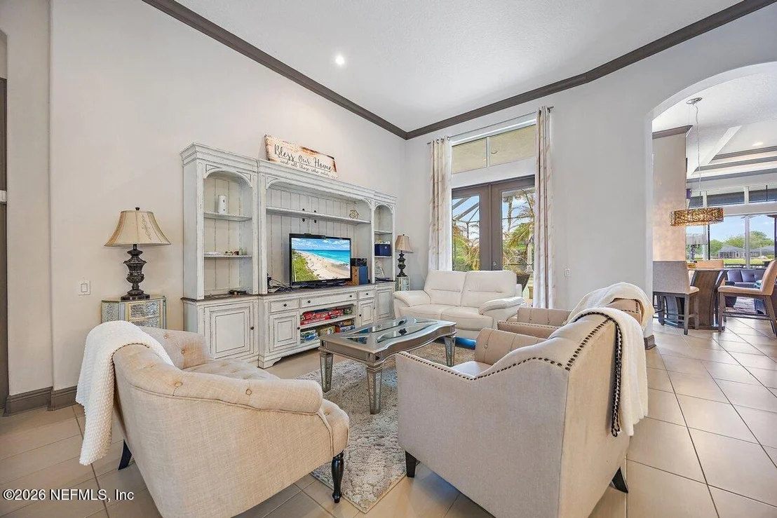 Photo of 188 PINEHURST POINTE Drive