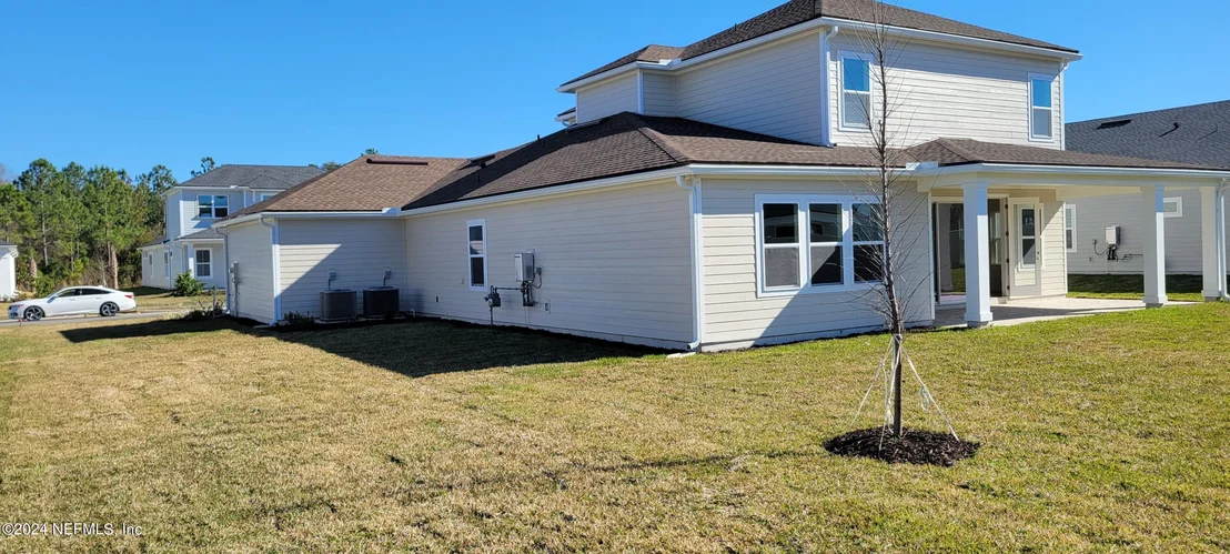 Photo of 435 HILLENDALE Circle
