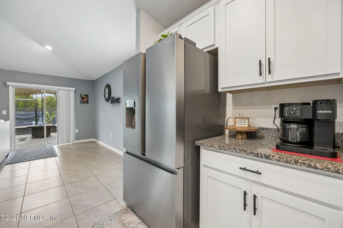 Photo of 86221 EXPRESS Court