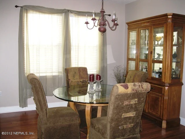 Photo of 721 SPRUCE PINE