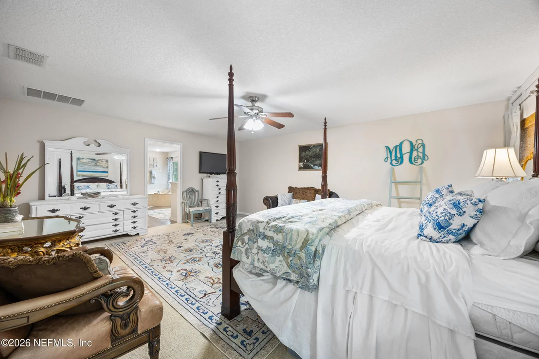 Photo of 438 FORT DRUM Court