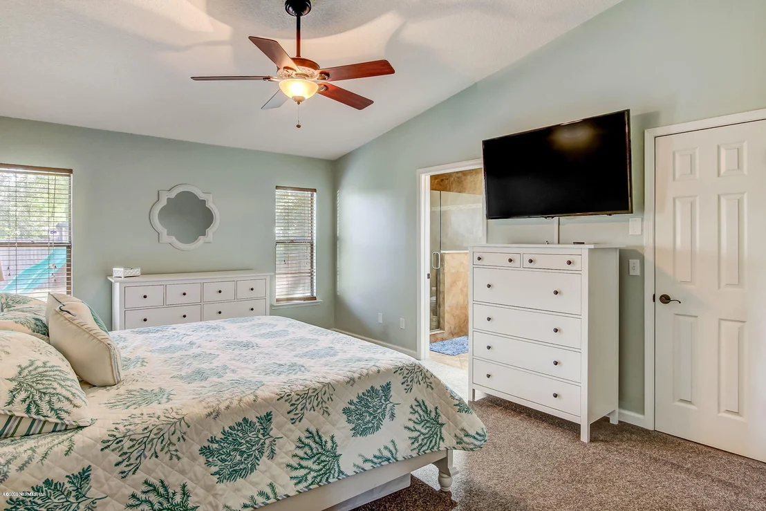 Photo of 3143 ROUNDHAM Lane