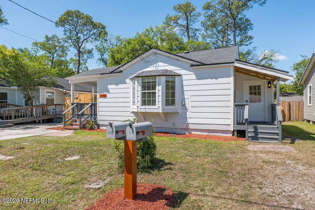 Photo of 1178 MURRAY Drive