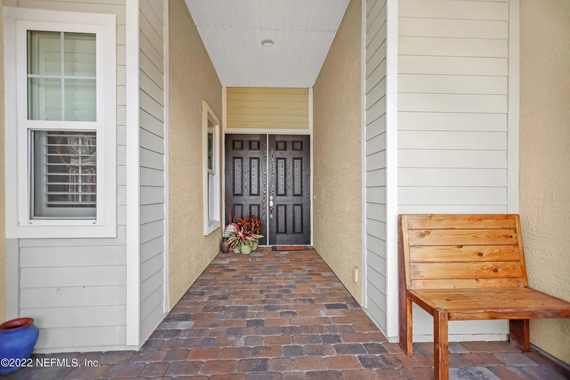 Photo of 1616 SUGAR LOAF Lane