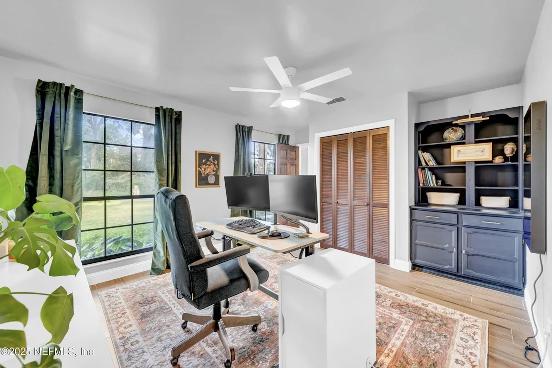 Photo of 4944 MARINERS POINT Drive