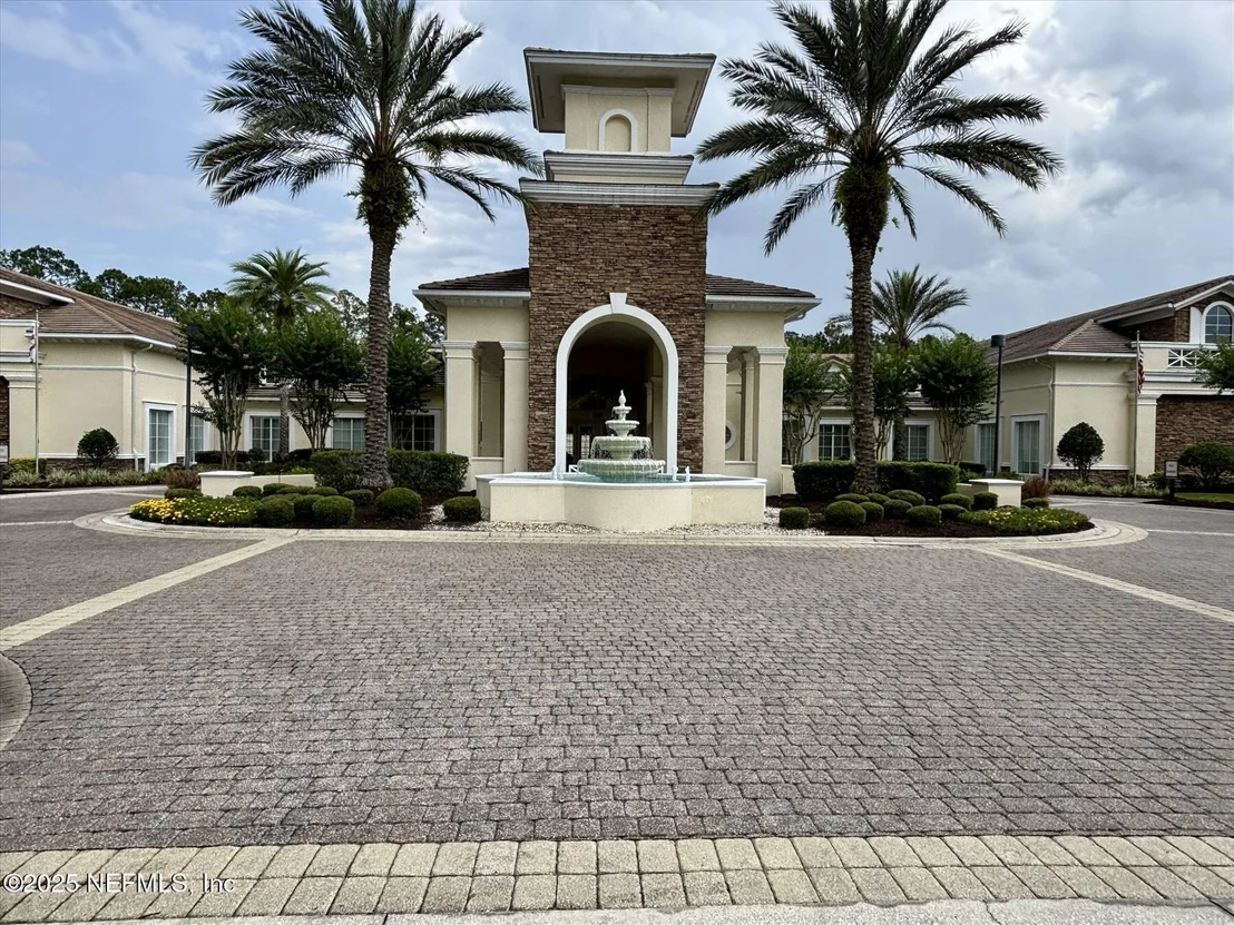Photo of 501 N LEGACY Trail