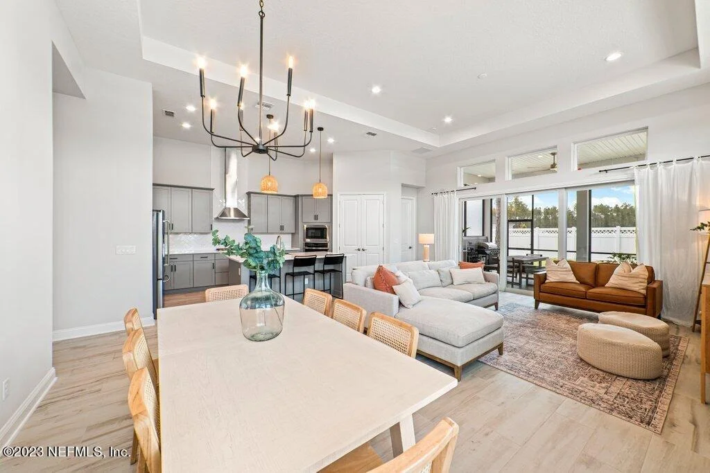 Photo of 521 COURTNEY CHASE Drive