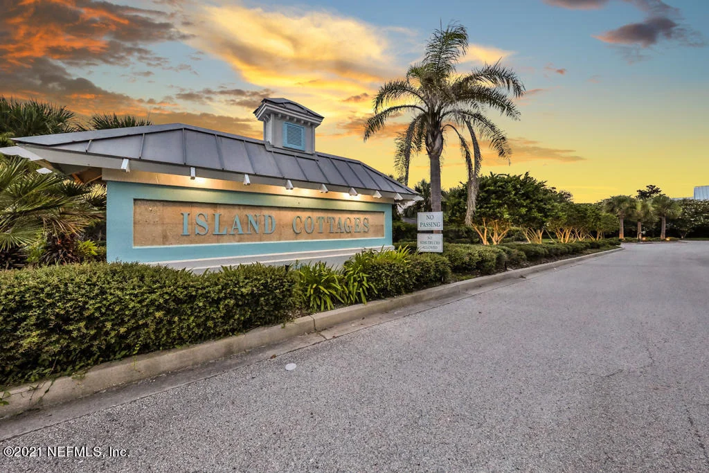 Photo of 136 ISLAND COTTAGE Way