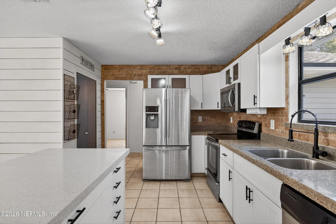 Photo of 4506 JUNCTION Drive