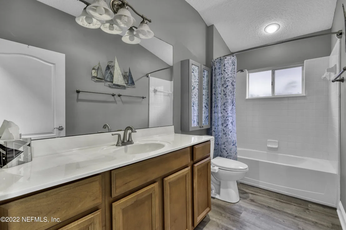 Photo of 1220 PARADISE POND Road
