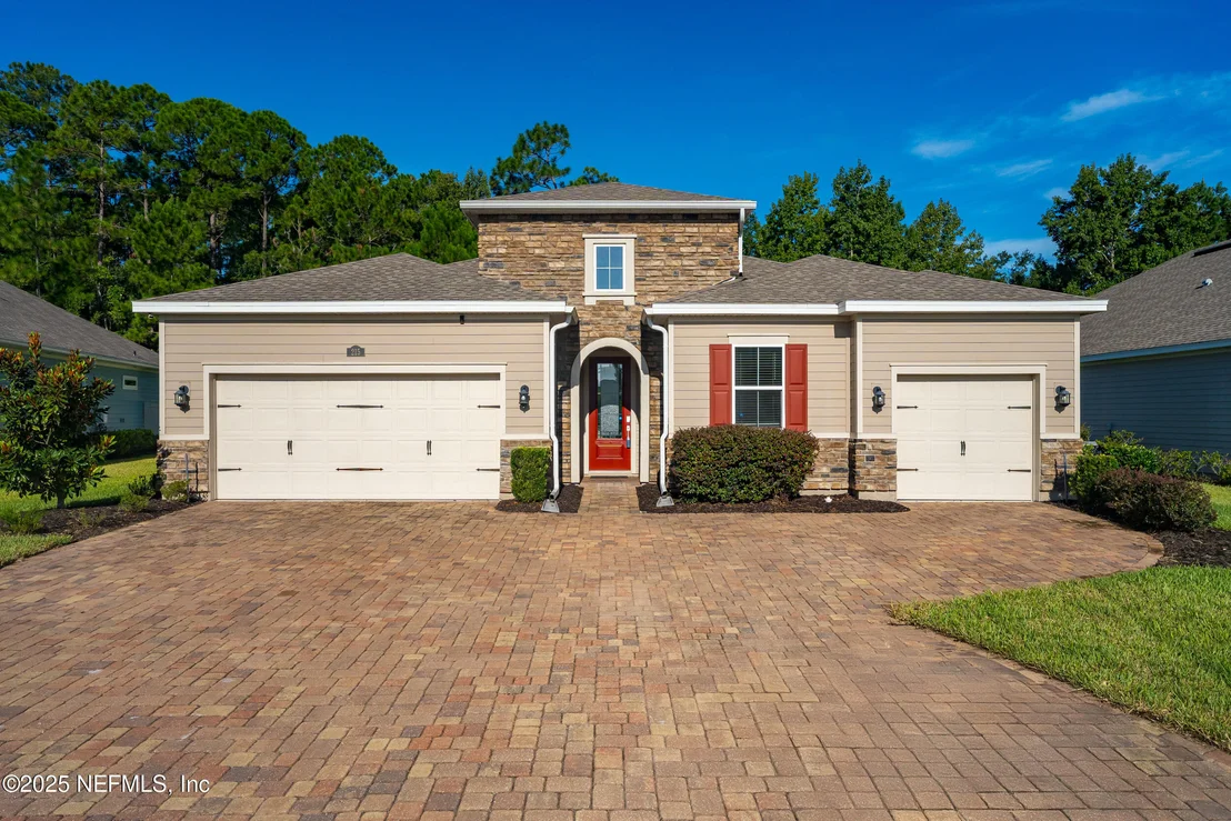 Photo of 215 CARINA Trail