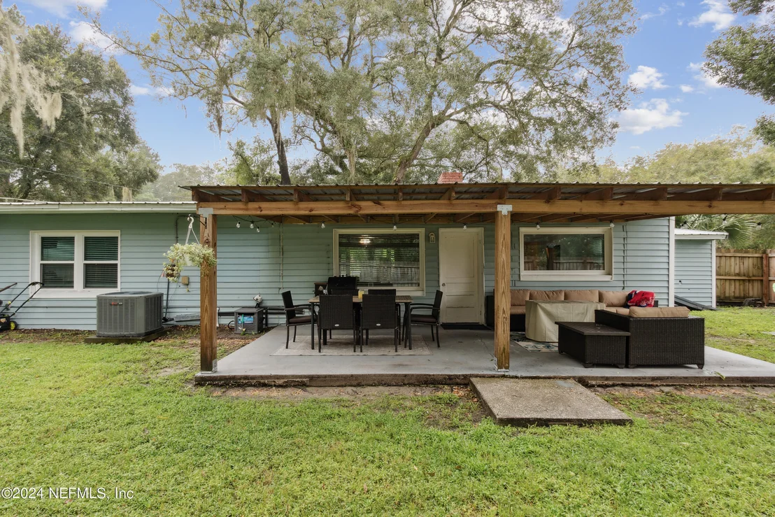 Photo of 45180 BOOTH Street
