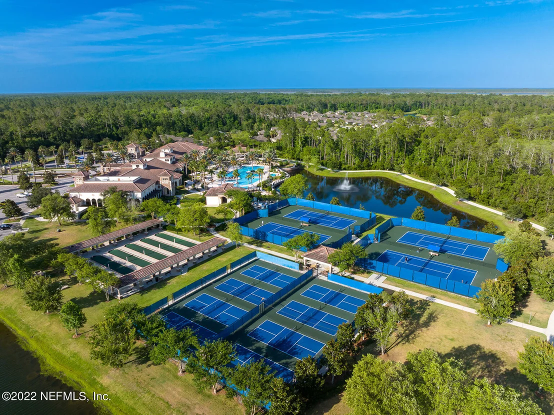 Photo of 203 RIVER RUN Boulevard