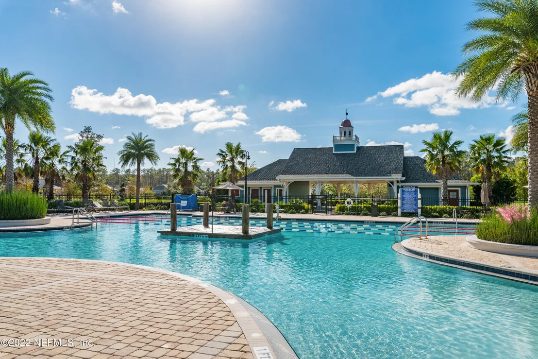 Photo of 699 ASPEN LEAF Drive