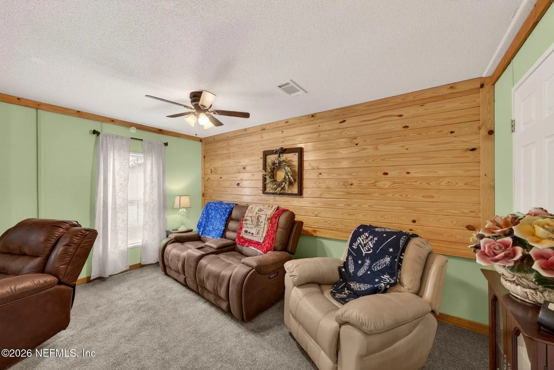 Photo of 10817 GRAYSON Street