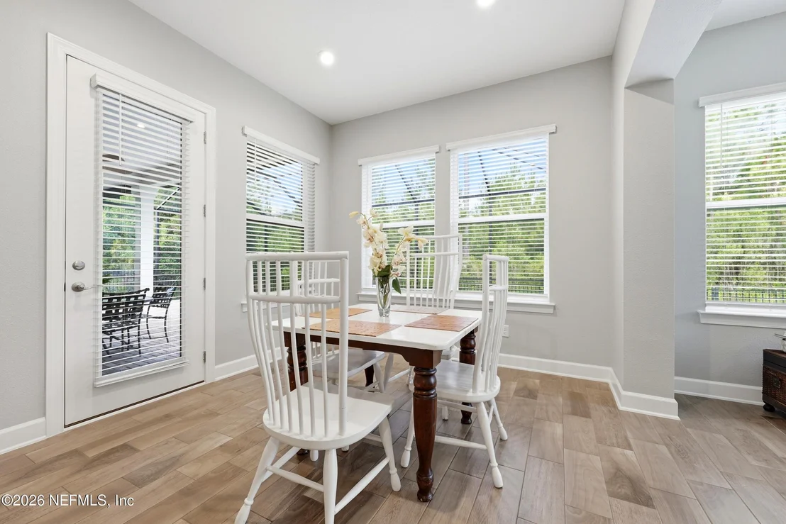 Photo of 359 GLENNEYRE Circle