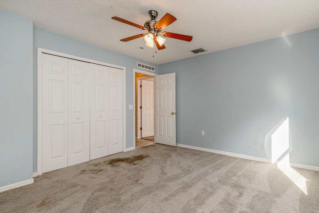 Photo of 4016 HALF MOON Circle