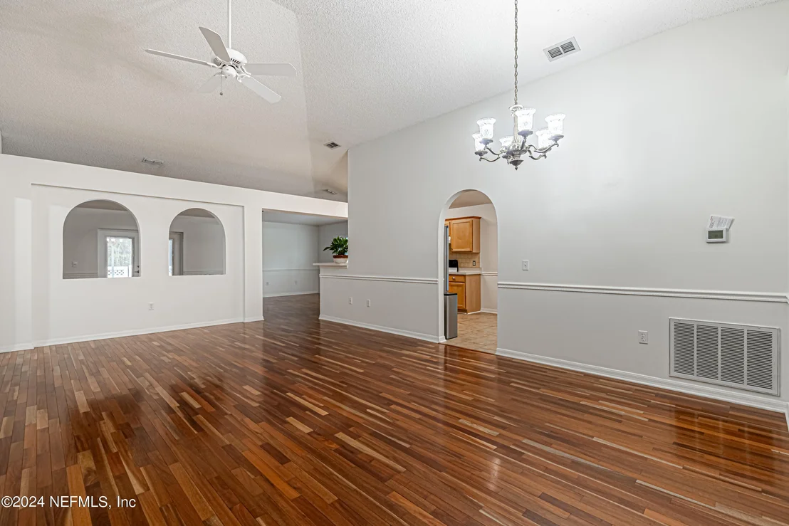 Photo of 3204 CARLOTTA Road