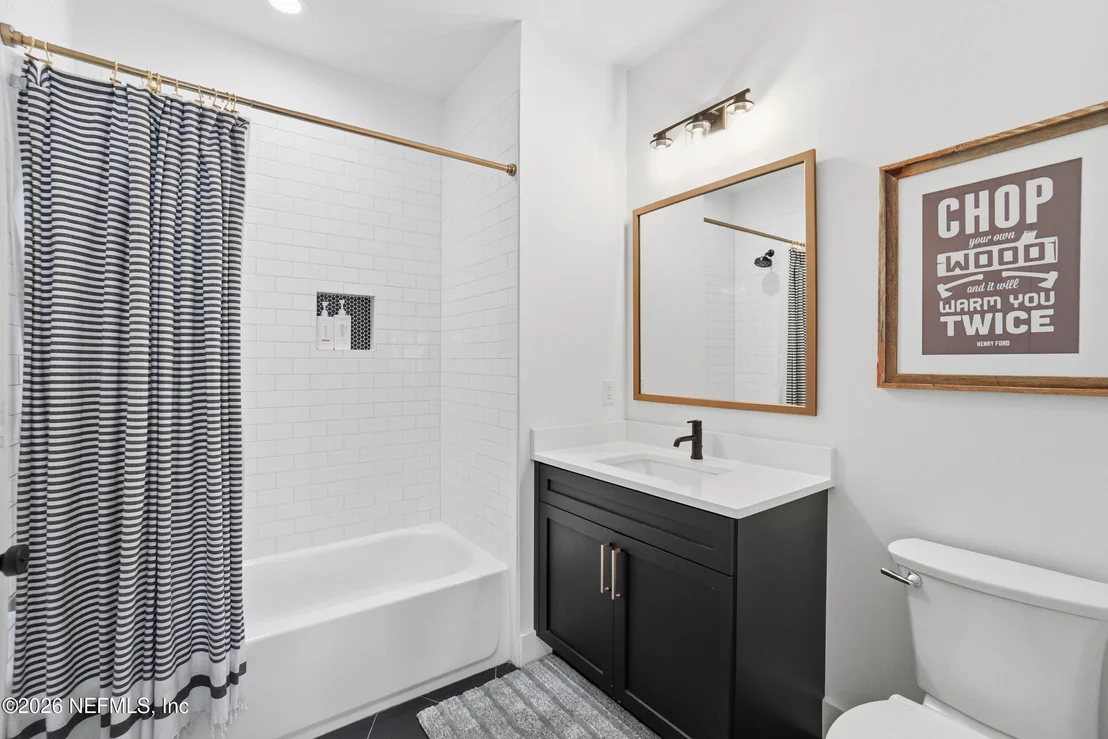 Photo of 3 RIO Lane