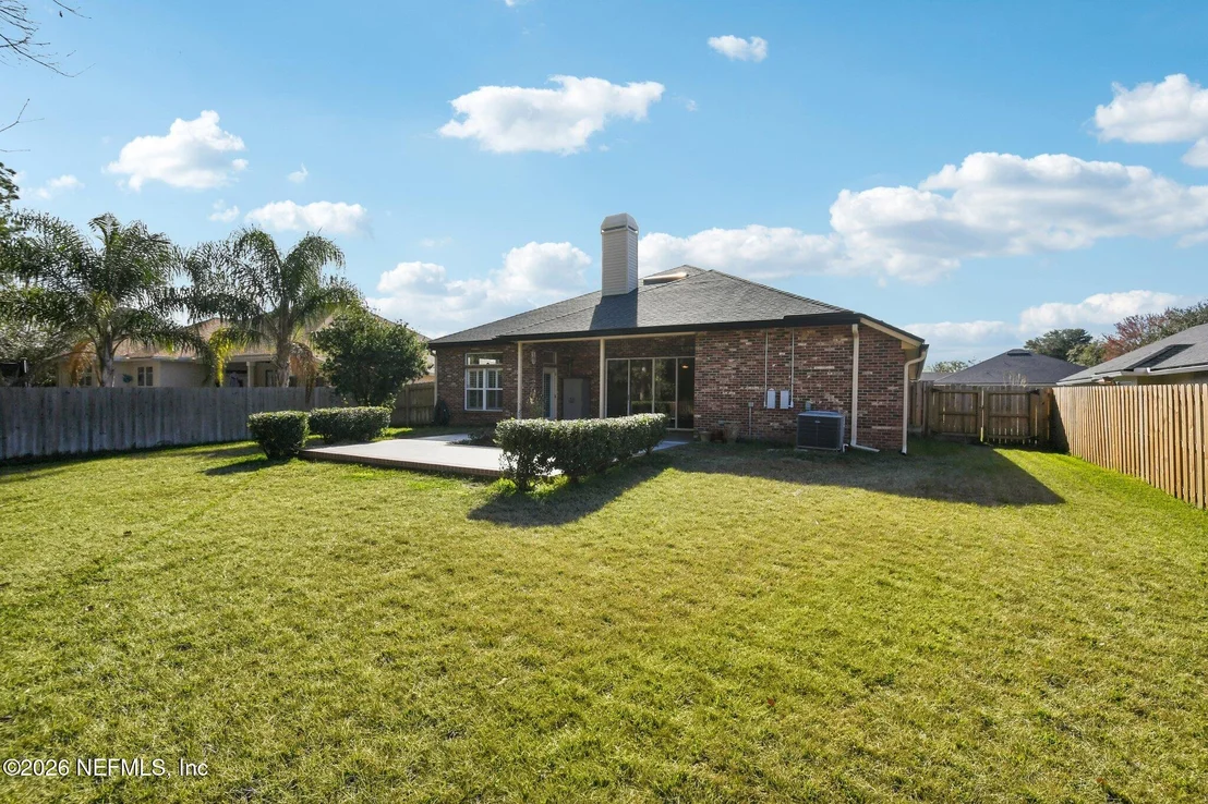 Photo of 145 LAKE RUN Boulevard