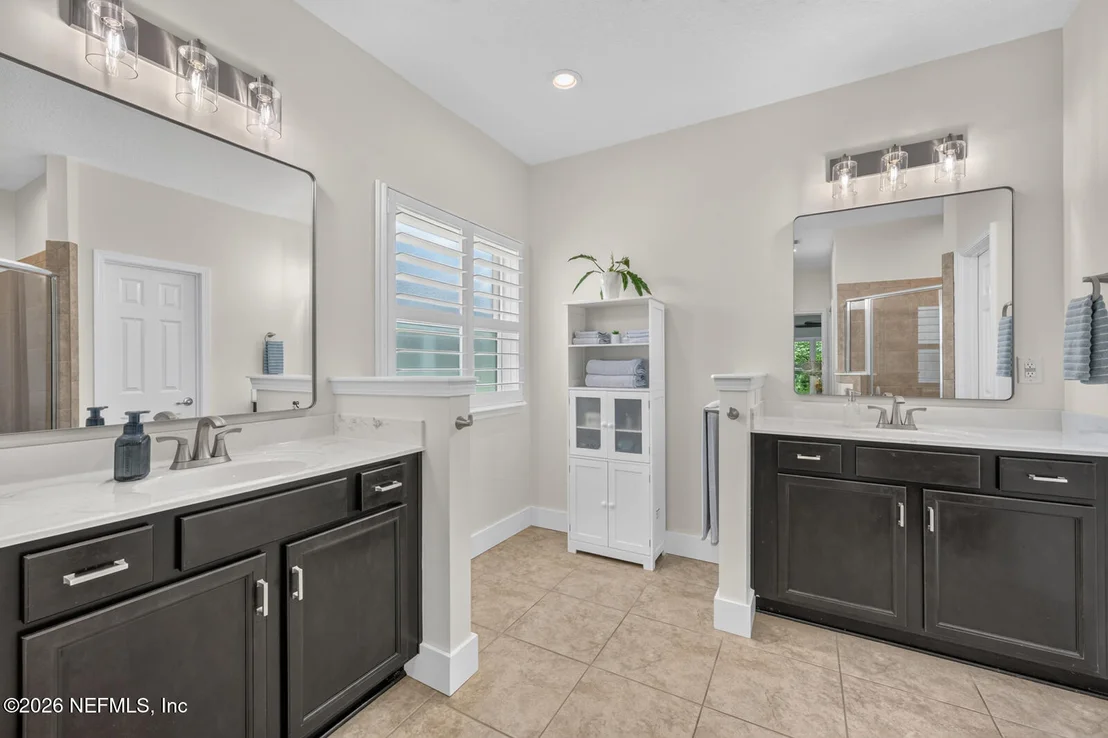 Photo of 3806 HAMMOCK BLUFF Drive